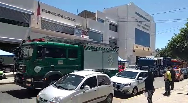 Bomberos de San Fernando protestaron ante el municipio por el no pago de subvención