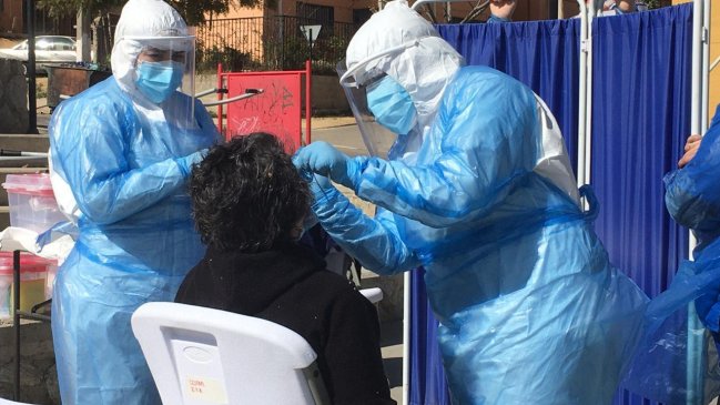 Villa Alemana: Funcionarios de salud tendrán aumento de sueldo por su labor en la pandemia