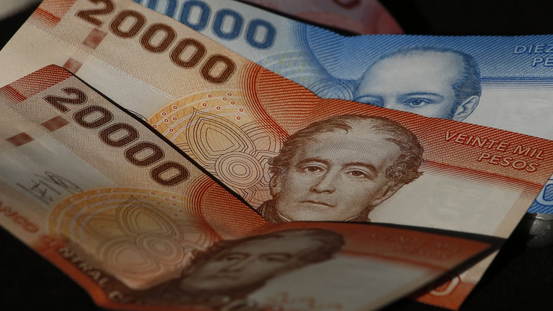 Diputado pide corregir el Fogape 2.0 y pasar a cuarentena a la Región Metropolitana