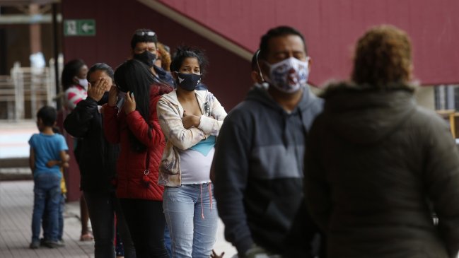 Alcalde de Iquique pidió devolución de colegios utilizados como albergues para migrantes