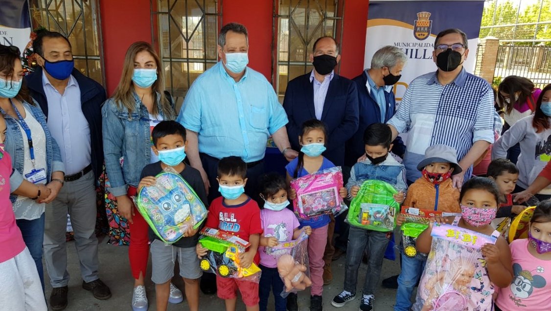 Municipalidad de Chillán regala juguetes a más de 7.000 niños y niñas en esta Navidad