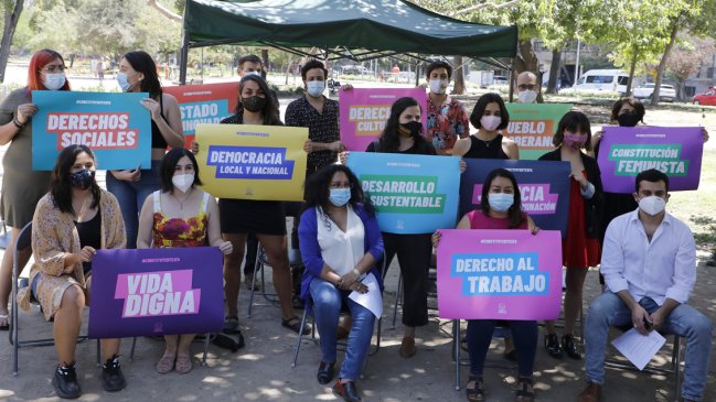 Frente Amplio presentó su nómina de candidatos independientes para la Convención Constitucional