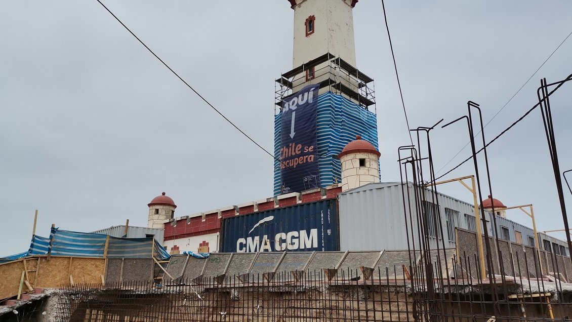 Avanzan obras de restauración en el Faro de La Serena