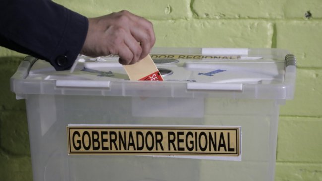 Parlamentarios rechazan propuesta de postergar elección de gobernadores, alcaldes y convencionales
