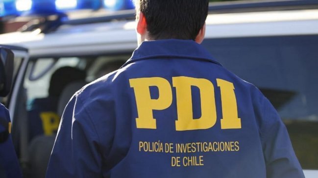 Lumaco: Desconocidos amenazaron a trabajadores y quemaron el camión en el que operaban