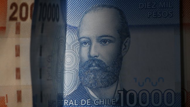 Senado aprobó reajuste con norma que permite a Carabineros contratar seguro jurídico