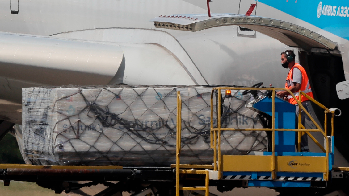 Aerolíneas piden normalizar el tráfico para agilizar la entrega de vacunas en el mundo