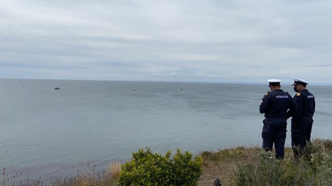 Continúa búsqueda de militar que cayó al Estrecho de Magallanes