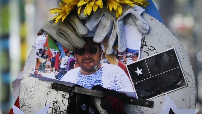 Manifestación conmemoró un año de la muerte de Mauricio Fredes durante el estallido social