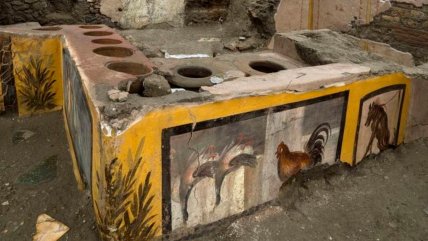   Arqueólogos descubren puesto de comida rápida en ruinas de Pompeya 