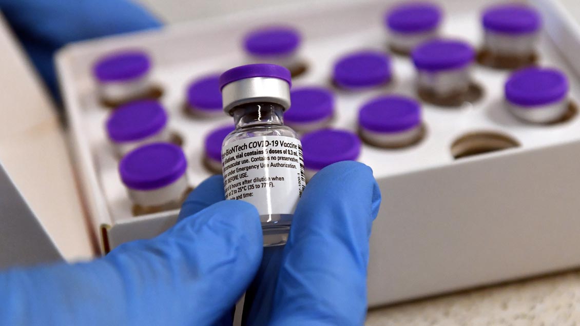 Este jueves llega a Chile el segundo cargamento de vacunas de Pfizer