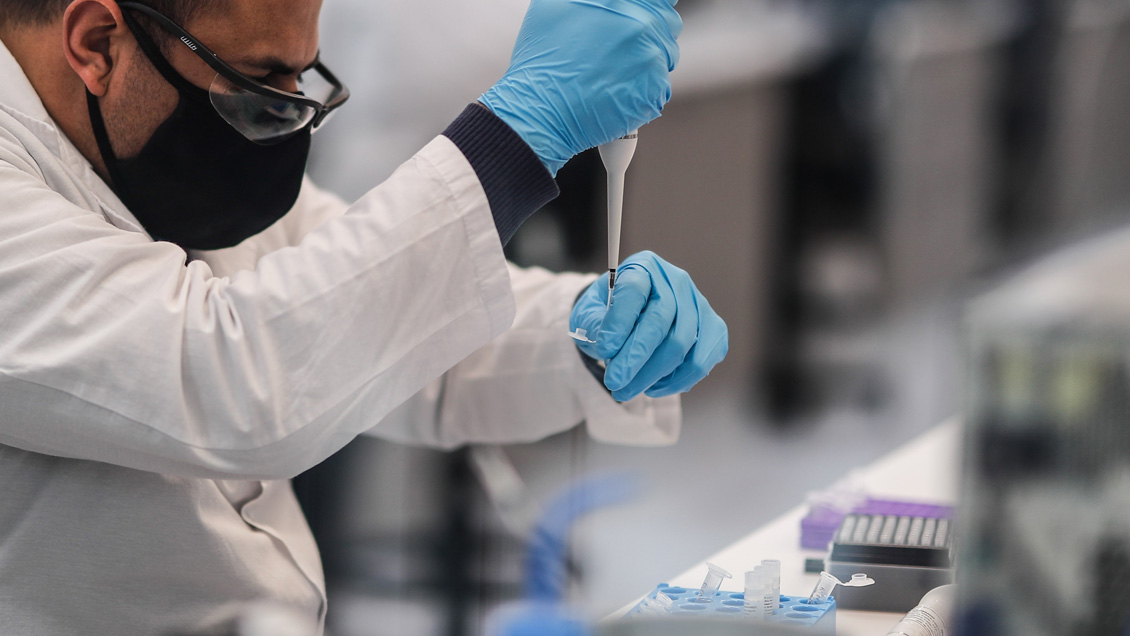 Argentina aprobó la vacuna de Oxford-AstraZeneca contra el coronavirus