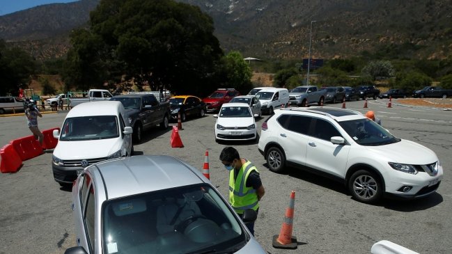 Cordones sanitarios: 15 mil vehículos han sido devueltos a la Región Metropolitana