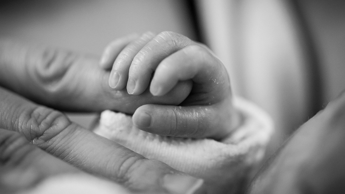 Madre con Covid-19 dio luz a una bebé en plena medianoche en Perú: Nació libre del virus