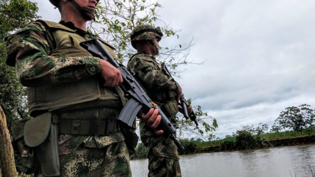  Profesor y adolescente fueron asesinados en resguardo indígena de Colombia  
