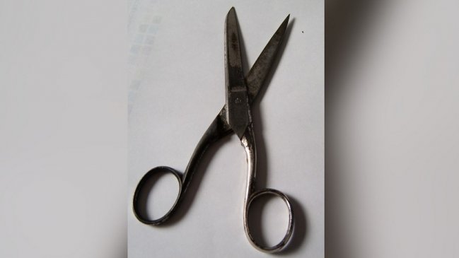 Delincuente asaltó a un hombre con una tijera, pero no llegó lejos