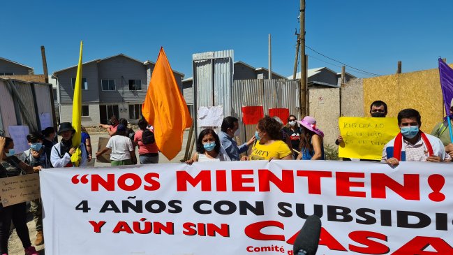 Codegua: Comité San José protestó ante la no entrega de viviendas
