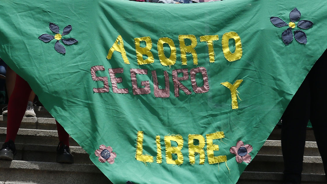 Cámara Baja iniciará tramitación de proyecto que despenaliza el aborto hasta las 14 semanas