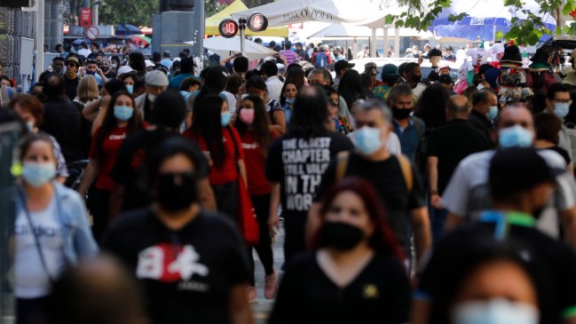 Minsal anuncia cambios en Plan Paso a Paso en medio de aumento de casos de Covid-19