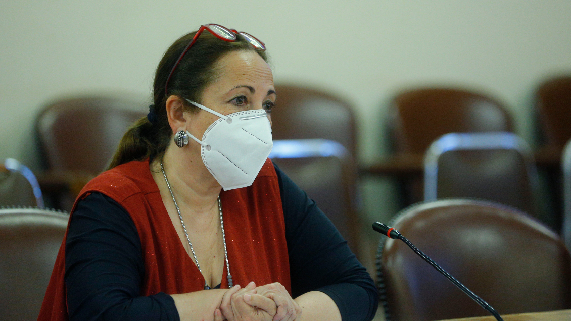 Discusión del aborto en la Cámara genera desencuentros entre parlamentarias antes de comenzar