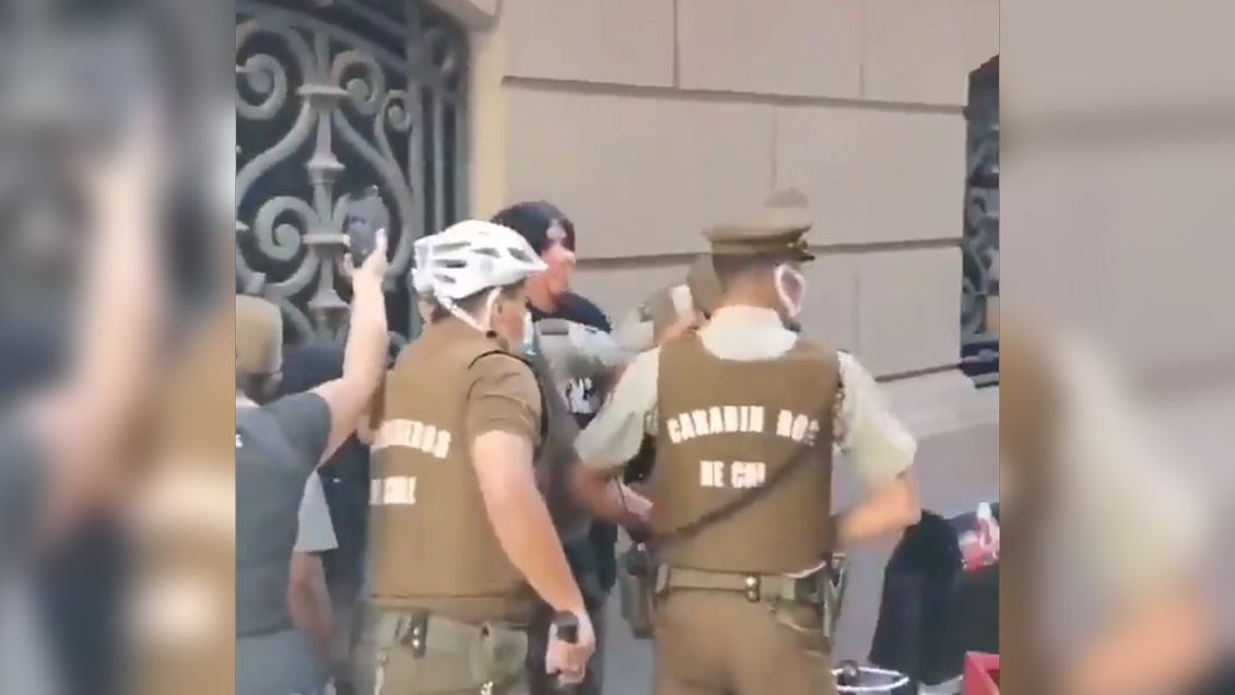 Gobierno se querella contra ultraderechista acusado de disparar balines a manifestantes