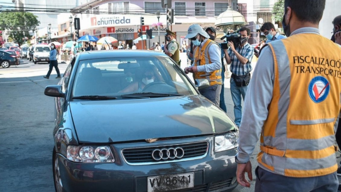 Primera jornada de restricción vehicular dejó a 84 conductores multados en el Maule