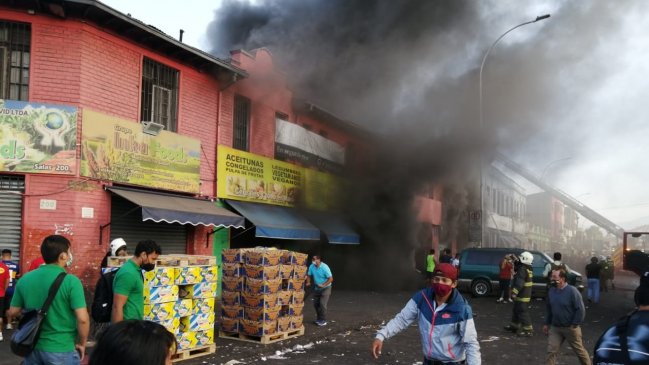 Bomberos controló el incendio en la Vega Central