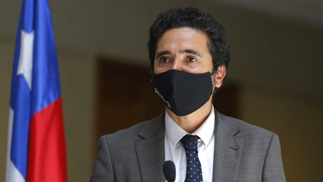 El ministro Ignacio Briones dejó el Gobierno para ser candidato presidencial