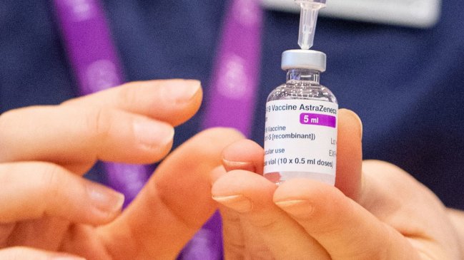 Cómo funciona la vacuna de Oxford-AstraZeneca aprobada hoy por el ISP