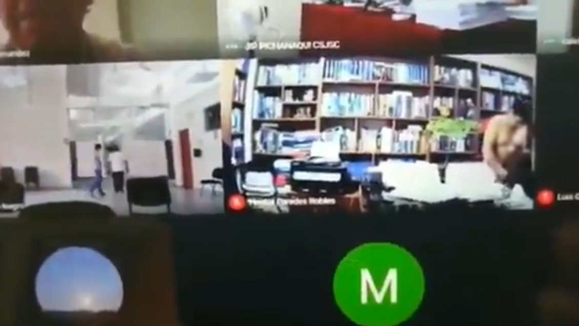 No apagó la cámara: Abogado fue visto teniendo sexo en plena audiencia virtual en Perú