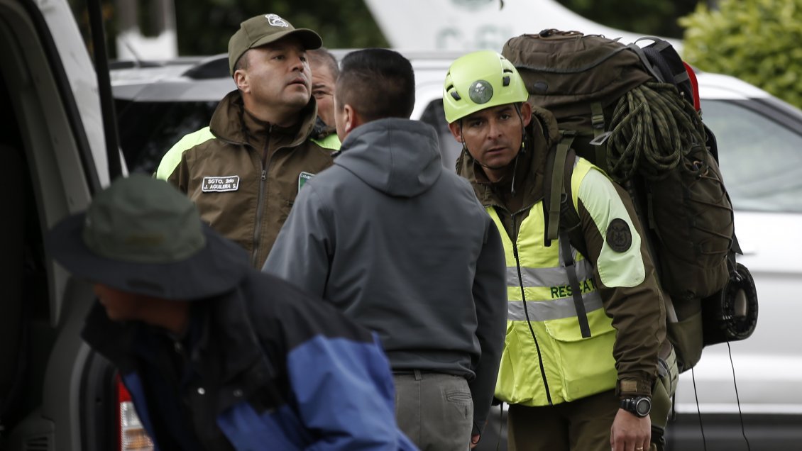 Rescatan con vida a dos mujeres que cayeron al lecho del Río Ñuble