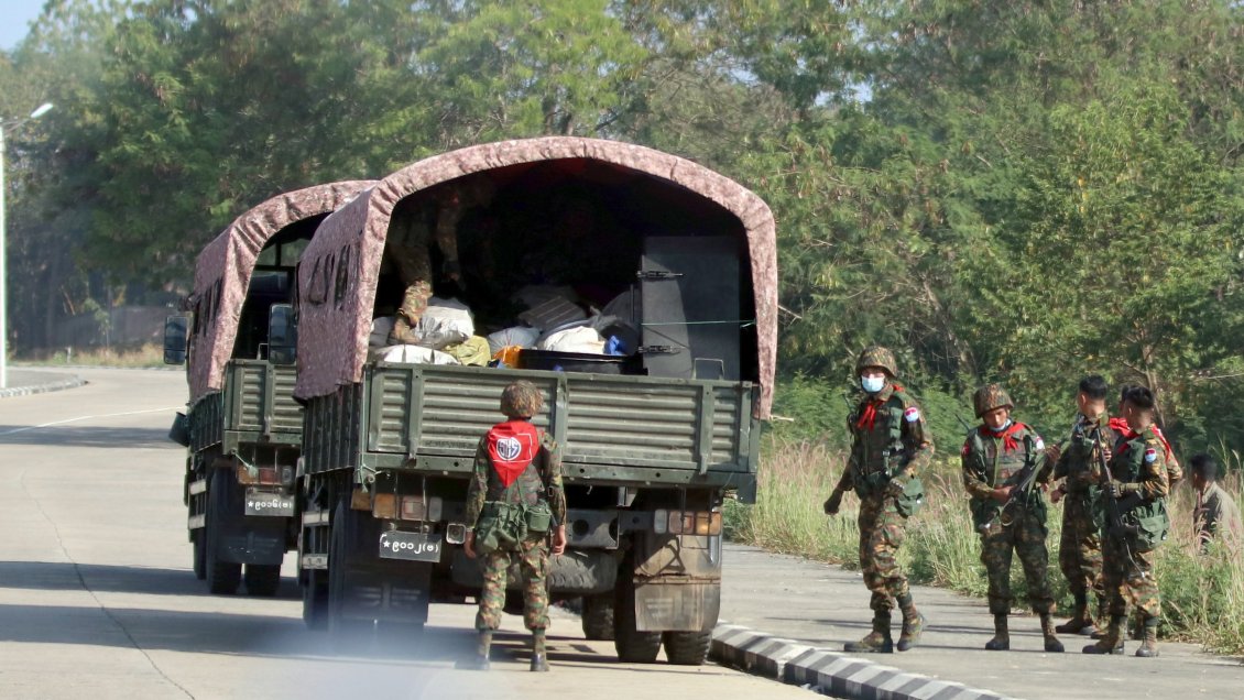 Bachelet pide solidaridad mundial con Birmania: Militares han detenido a 45 personas