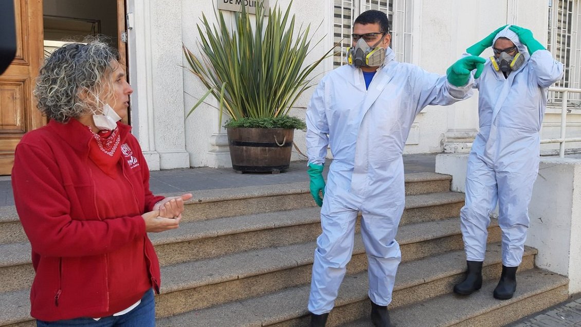 Minsal inició sumario contra la alcaldesa de Molina por participar en protesta tras corte de luz