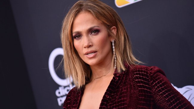 Jennifer Lopez interpretará a una asesina de hombres en película de Netflix