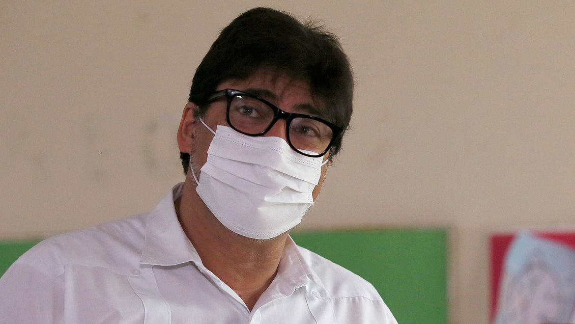 Contraloría ofició a alcalde Jadue para que informe sobre la adquisición y uso del fármaco Avifavir