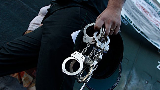 Lota: Hijo de concejal UDI quedó en prisión preventiva imputado por violación a niña