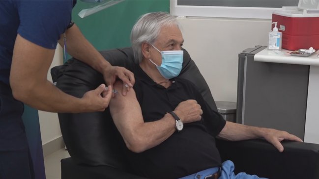 Presidente Piñera fue vacunado contra el Covid-19