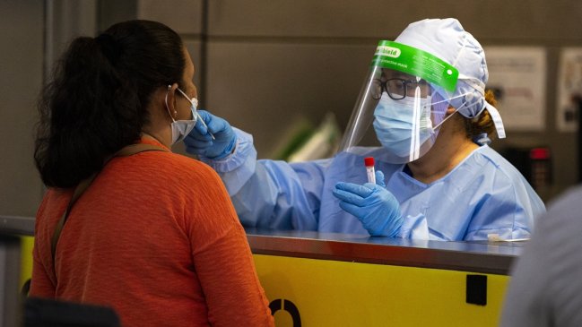 Detectan una nueva variante del coronavirus en el sur de California