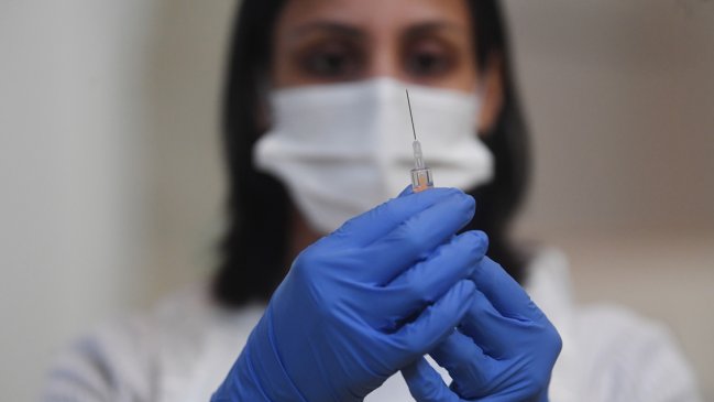 Vacunación contra el Covid ha reducido hospitalizaciones en el Reino Unido