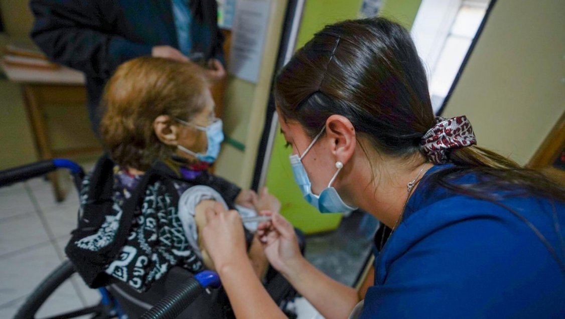 Mesa Social Covid de Ñuble analiza nuevas estrategias y llama a no relajarse con la vacuna