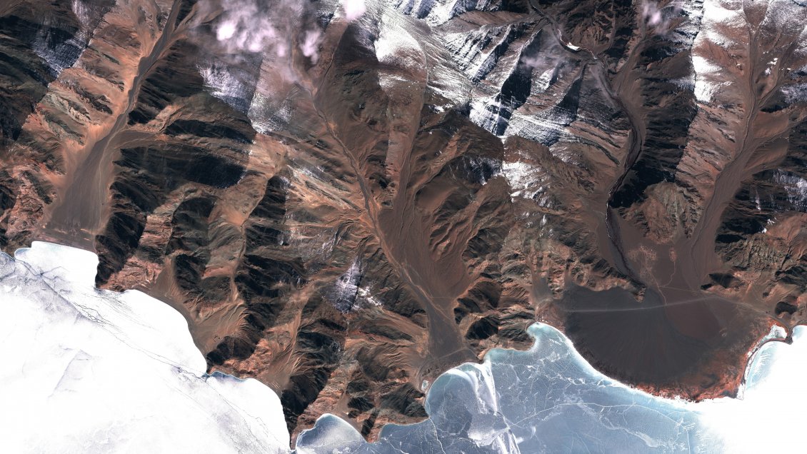 Imágenes vía satélite confirman la retirada china de la frontera con la India