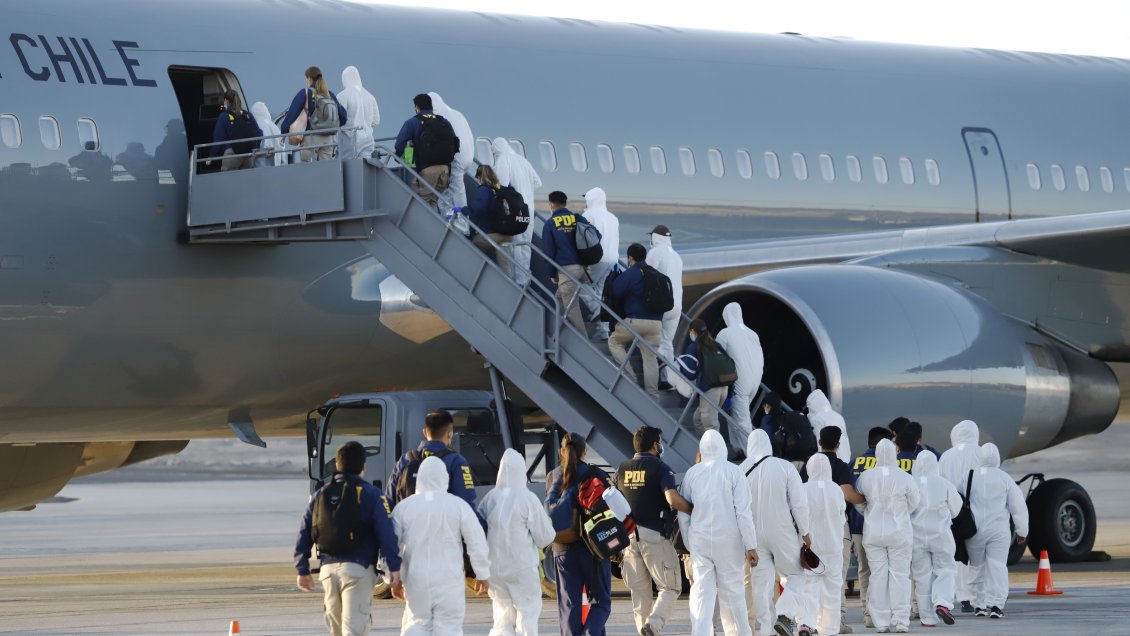 Corte de Iquique anuló resoluciones de expulsión de 52 migrantes venezolanos