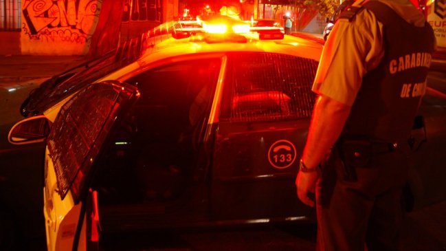 Otra fiesta clandestina en Santiago: 26 detenidos, alcohol y equipos incautados