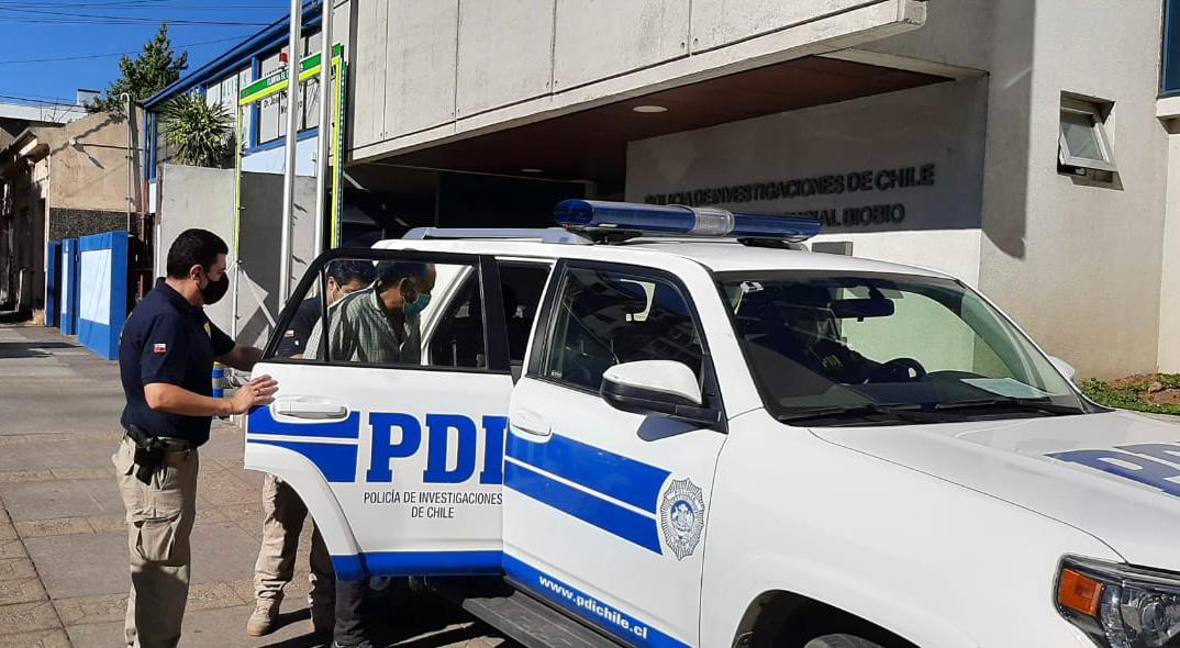 Los Ángeles: Detenido por asesinato de hijastro se había escondido en un bosque