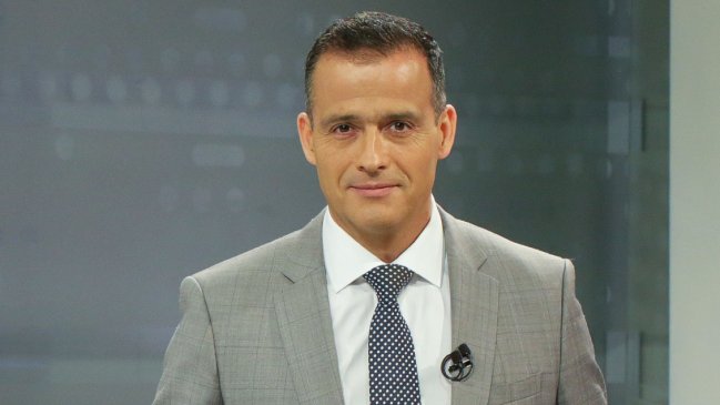 TVN estrena programa político de cara a la elección de constituyentes