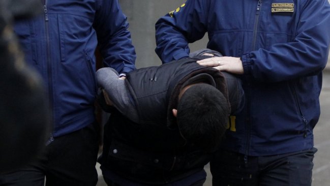 Registros de cámara de seguridad fueron claves para detener a sujeto que robó en Chillán