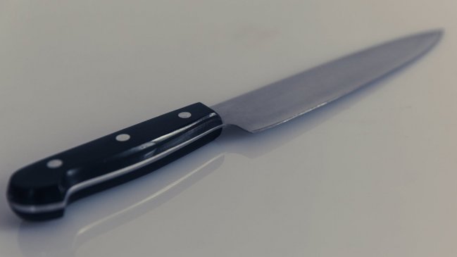 Detienen a hombre acusado de matar a puñaladas a su hijastro en Dalcahue