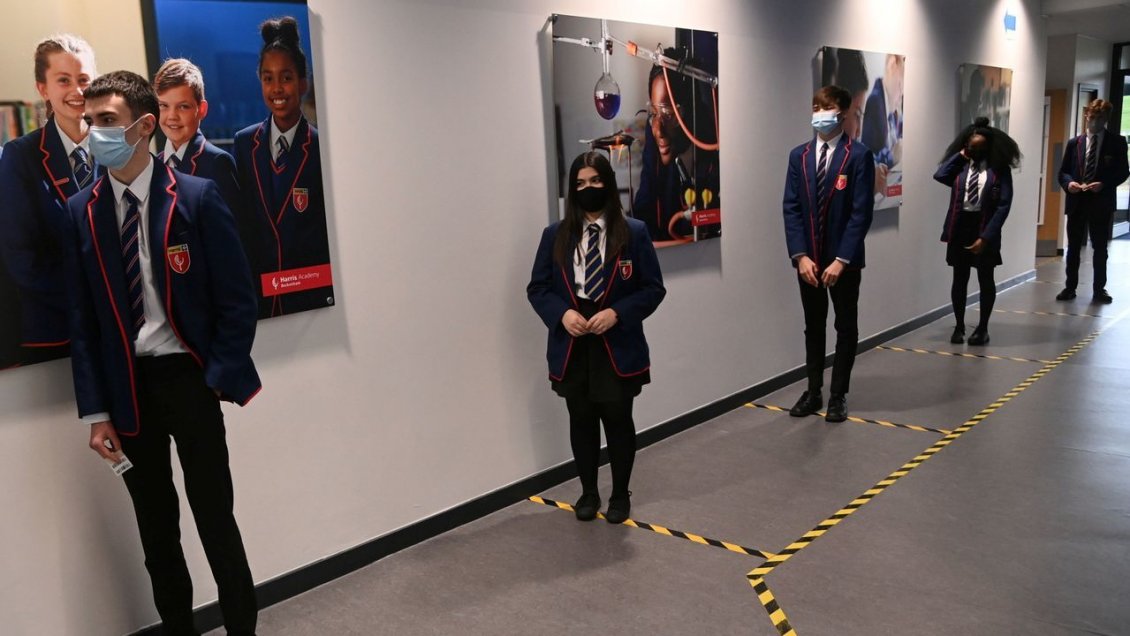 Reapertura de escuelas en Inglaterra da el puntapié inicial a la desescalada en el Reino Unido