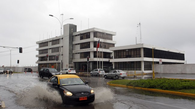 Tarapacá: Formalizarán a ex camarógrafo de la Intendencia por grabar a practicante en el baño