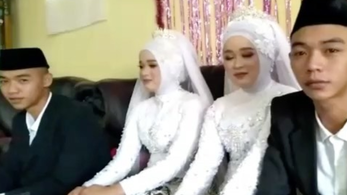 Hermanos gemelos se casan con gemelas y viven bajo el mismo techo: 